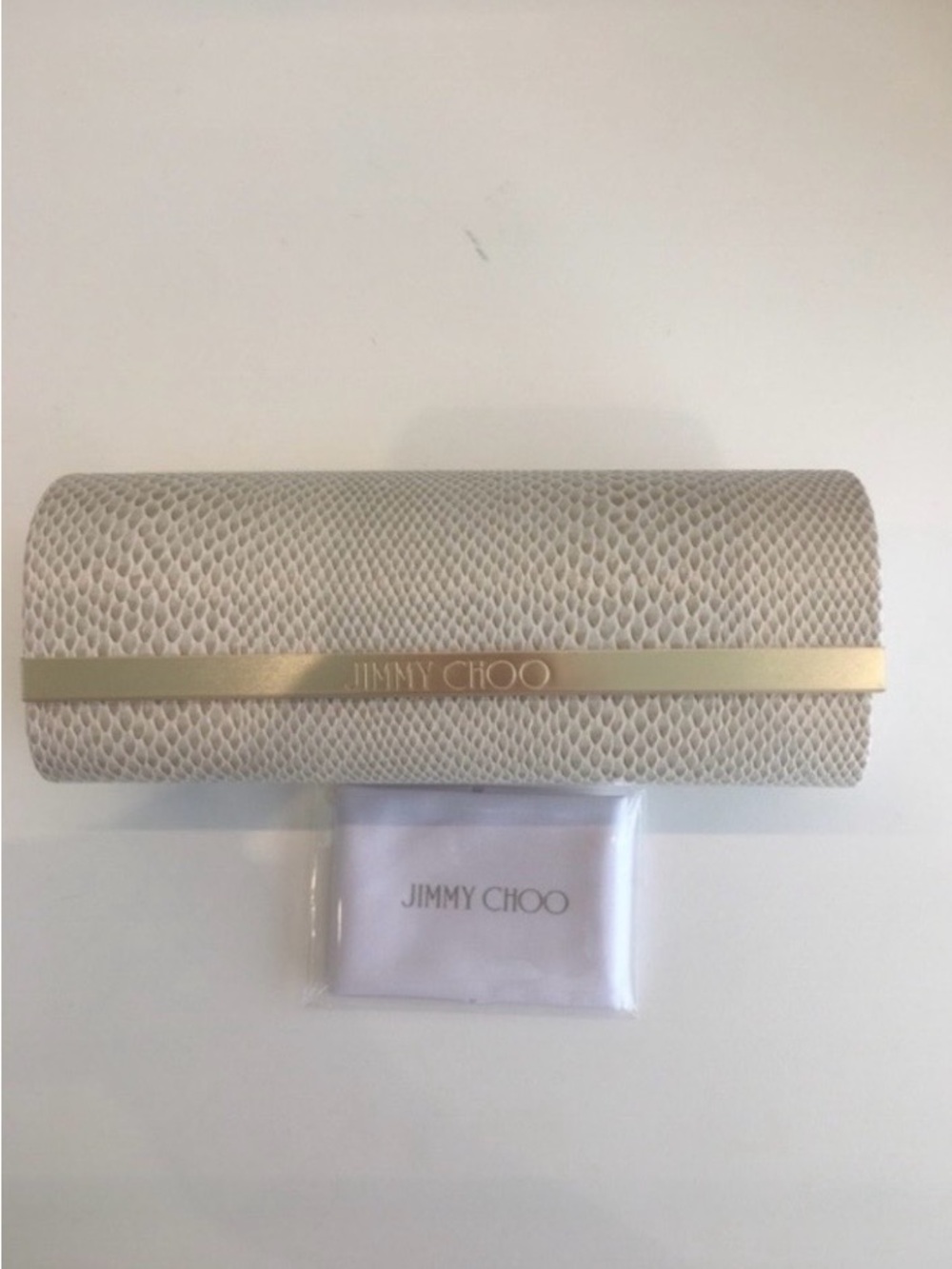 NEW✨Jimmy Choo Glasses Case with Lenses Cloth✨ Snakeprint Design, Magnetic Clasp